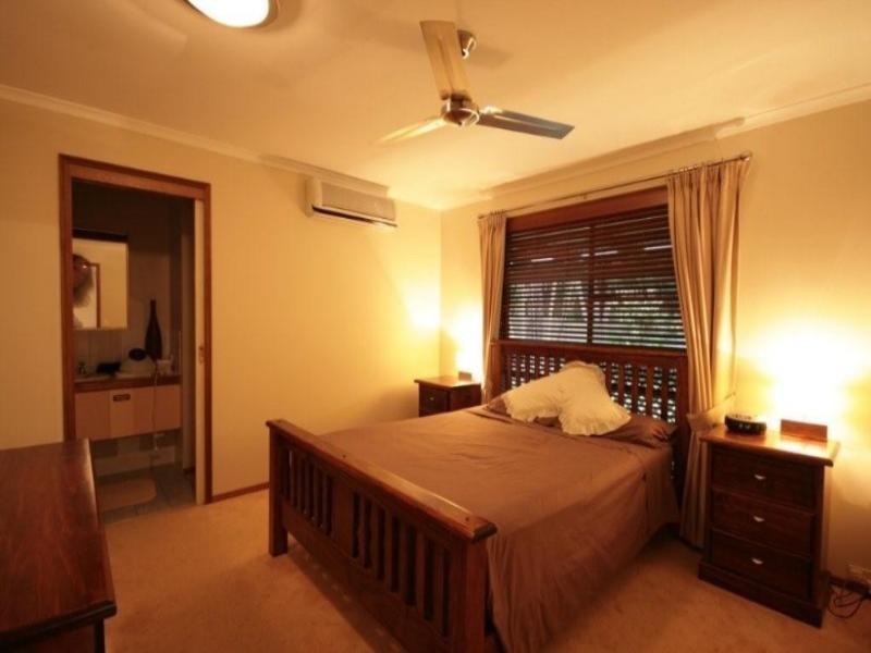 13 Murrami Court, Tanah Merah QLD 4128