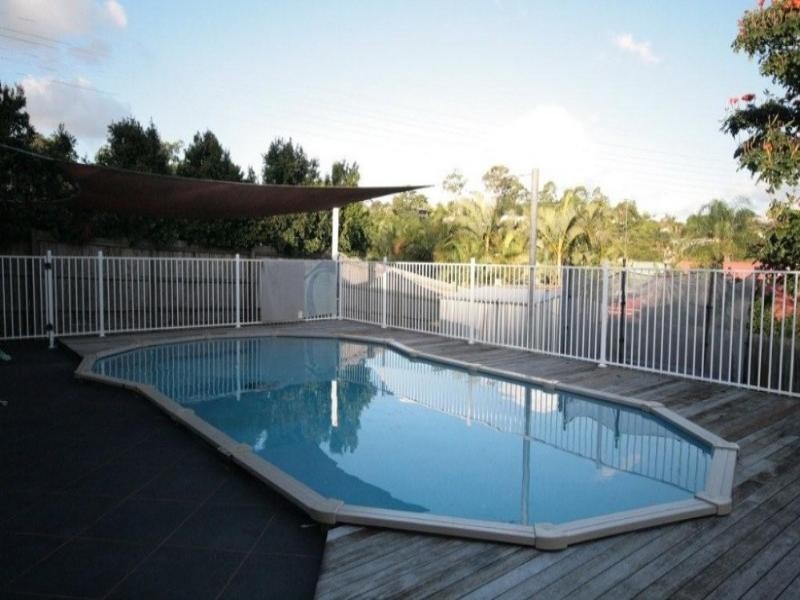 17 Pelewan Court, Tanah Merah QLD 4128