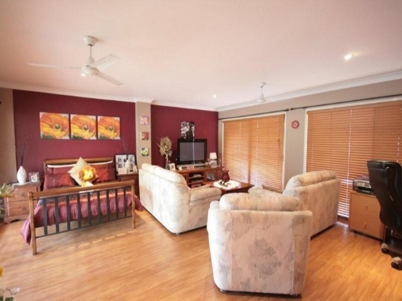 18 Seria Street, Tanah Merah QLD 4128