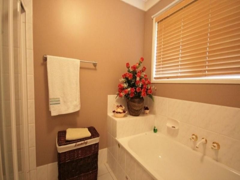 18 Seria Street, Tanah Merah QLD 4128