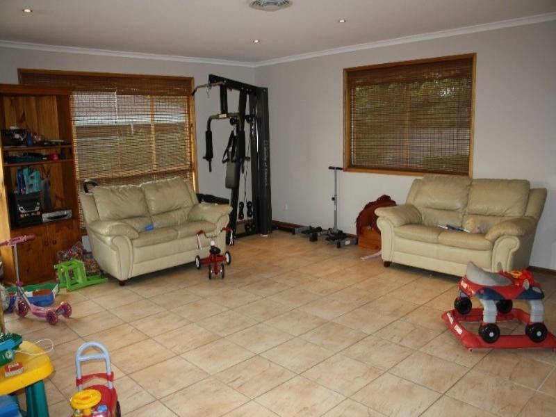 7 Troon Court, Cornubia QLD 4130