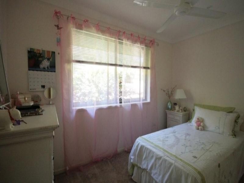 36 Lewina Street, Daisy Hill QLD 4127