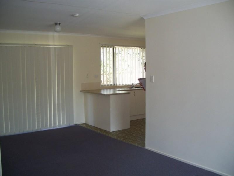 61 Brentwood Drive, Daisy Hill QLD 4127