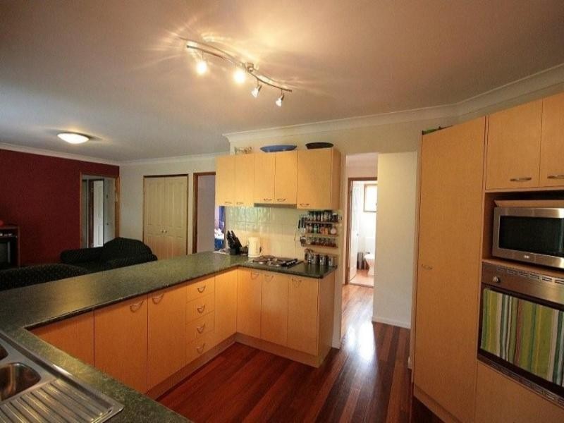 27 Sundar Crescent, Tanah Merah QLD 4128