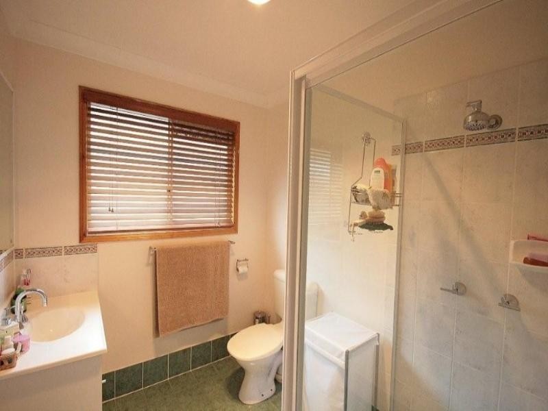 27 Sundar Crescent, Tanah Merah QLD 4128
