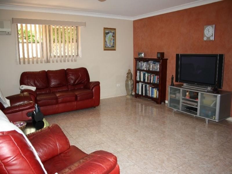 2 Bayview Drive, Tanah Merah QLD 4128