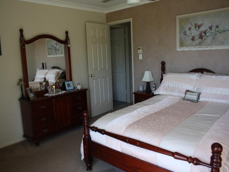 2 Bayview Drive, Tanah Merah QLD 4128