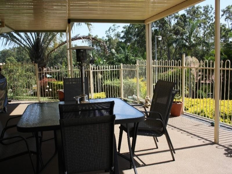 2 Bayview Drive, Tanah Merah QLD 4128