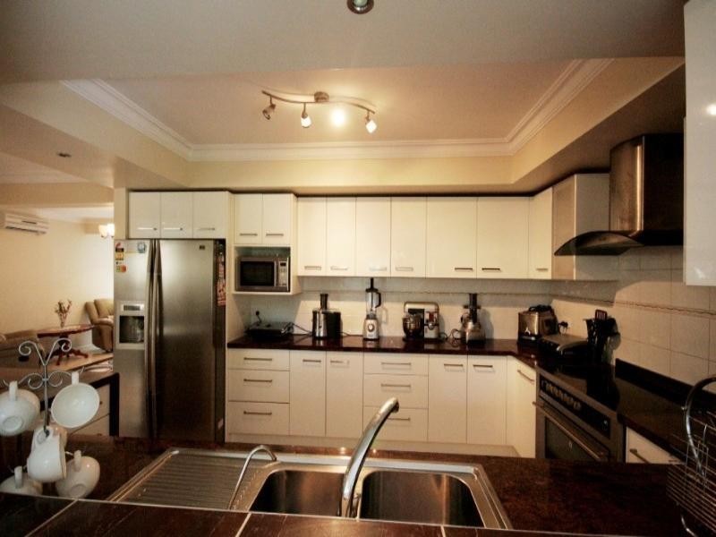 11 Coolcrest Street, Daisy Hill QLD 4127