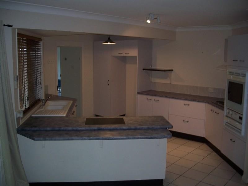 Meadowbrook QLD 4131