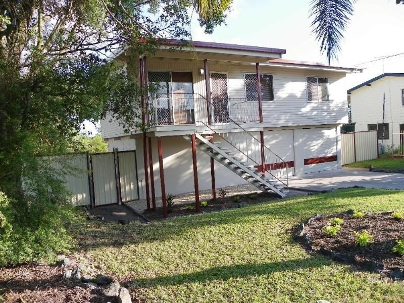 135 Waratah Drive, Crestmead QLD 4132