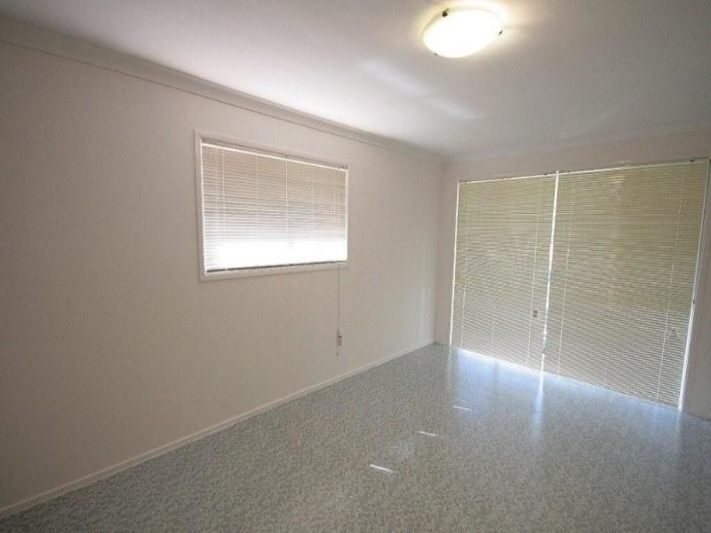 12 Littlejohn Street, Daisy Hill QLD 4127