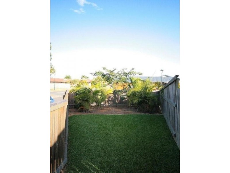 101 Tansey Drive, Tanah Merah QLD 4128