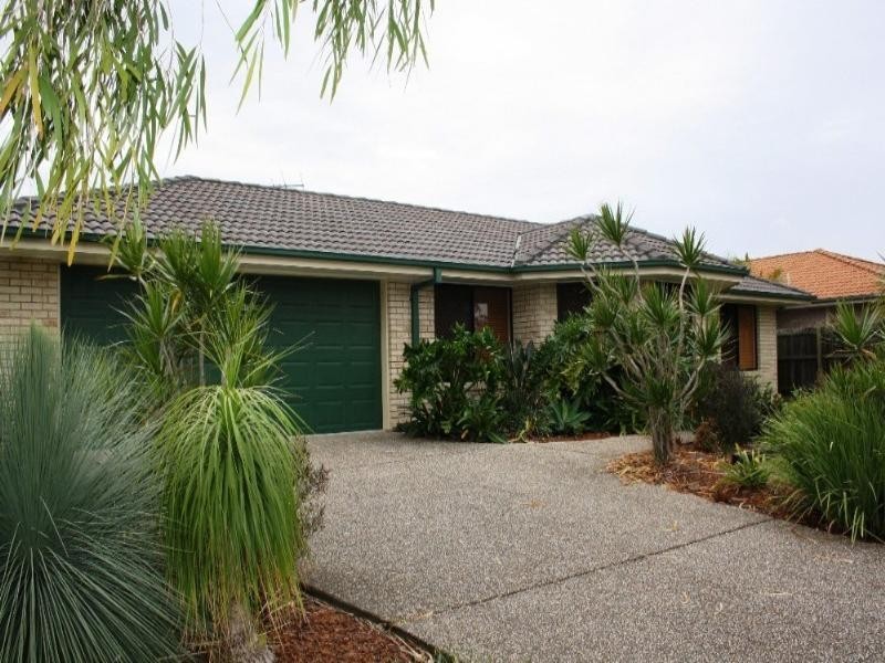 17 Lakebreeze Drive, Loganholme QLD 4129