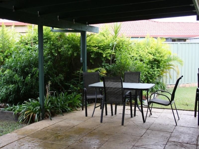 17 Lakebreeze Drive, Loganholme QLD 4129