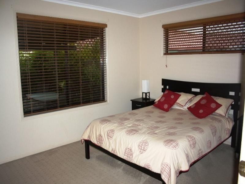 17 Lakebreeze Drive, Loganholme QLD 4129