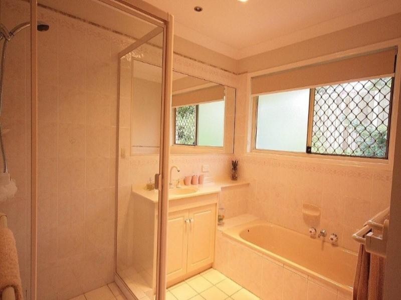 15 Charnley Court, Shailer Park QLD 4128