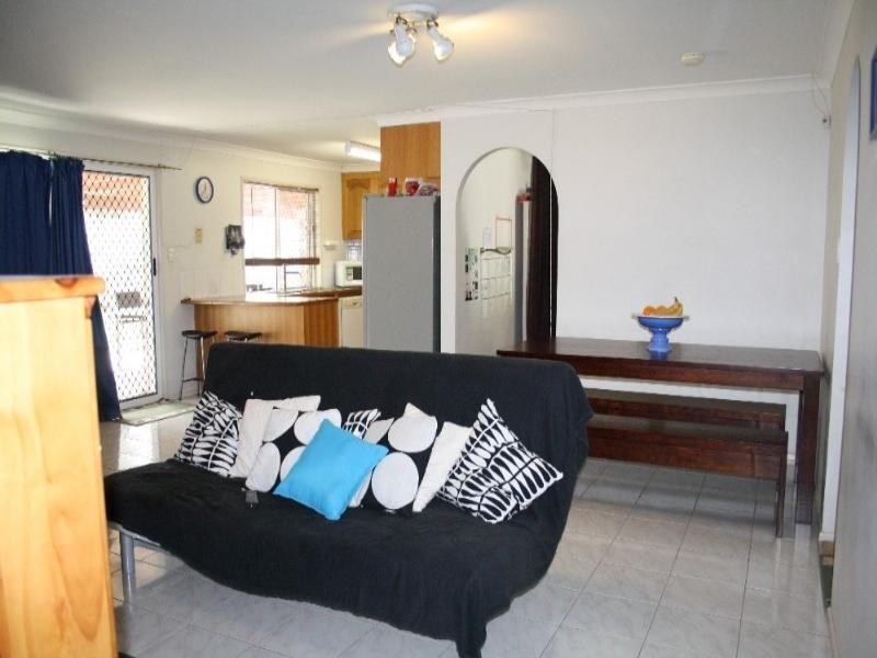 44 John Paul Drive, Daisy Hill QLD 4127