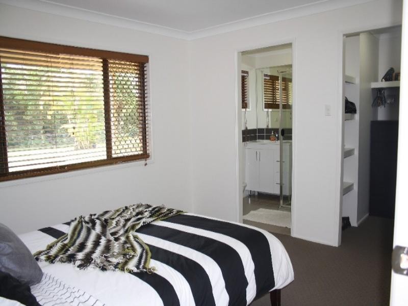 5 Viscount Place, Loganholme QLD 4129
