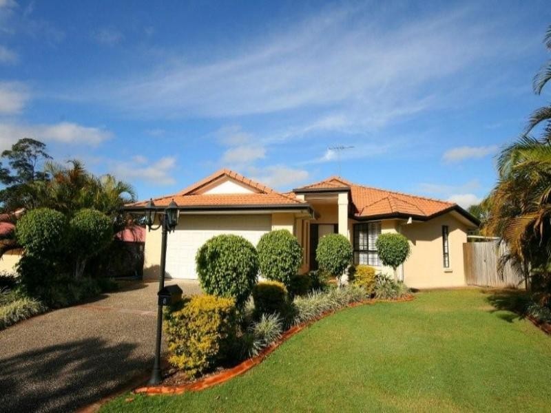 8 Heeler Court, Shailer Park QLD 4128