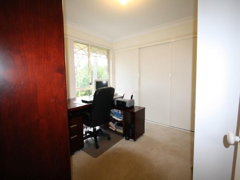 70 Kununurra Crescent, Shailer Park QLD 4128