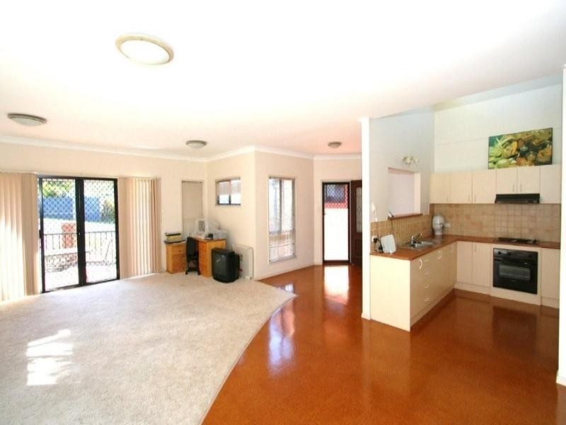 9-11 Langi Court, Shailer Park QLD 4128