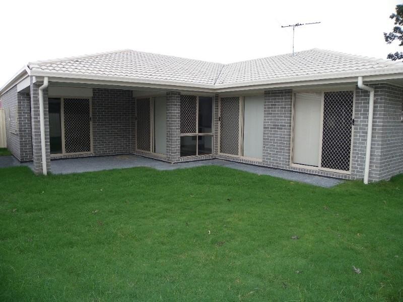 4/4 Harley Street, Shailer Park QLD 4128