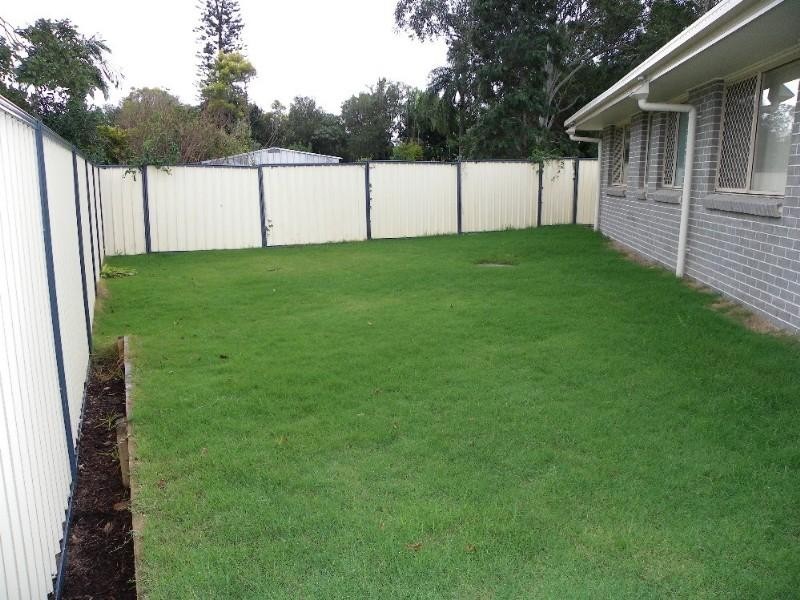 4/4 Harley Street, Shailer Park QLD 4128