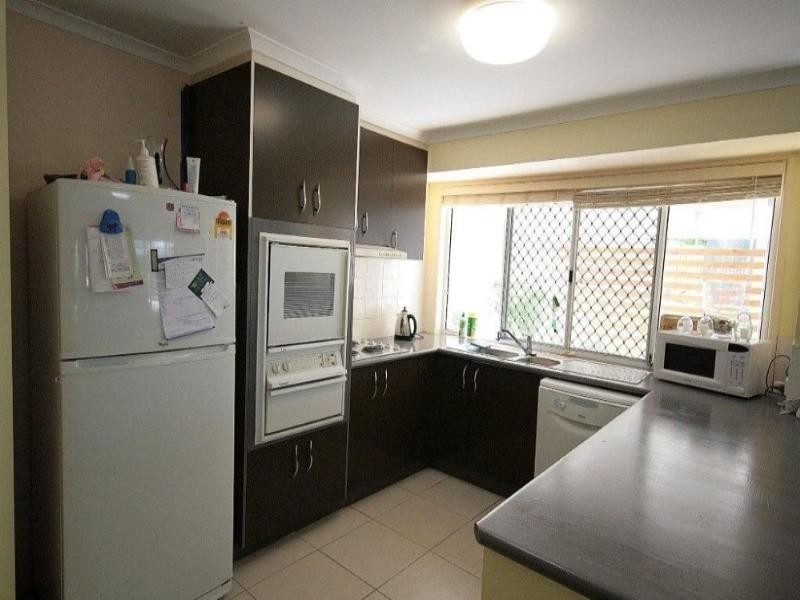 16 Pelewan Court, Tanah Merah QLD 4128