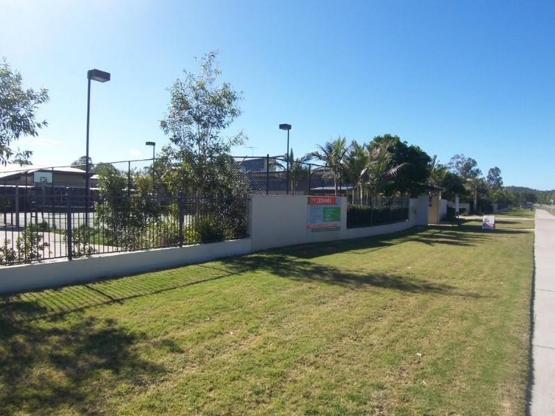 58/44 University Drive, Meadowbrook QLD 4131