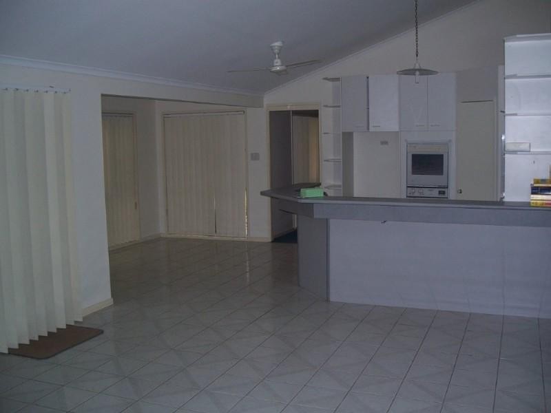 51 Celandine Street, Shailer Park QLD 4128