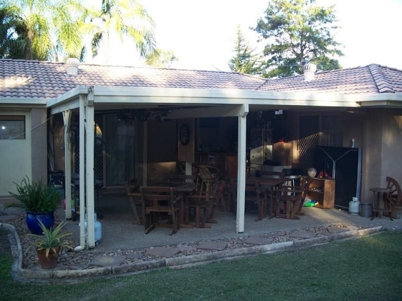 81 Edenlea Drive, Meadowbrook QLD 4131