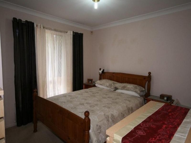 37 Jalan Street, Tanah Merah QLD 4128