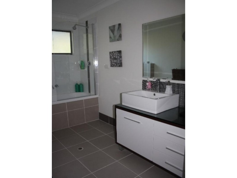 3 Gloria Street, Cornubia QLD 4130