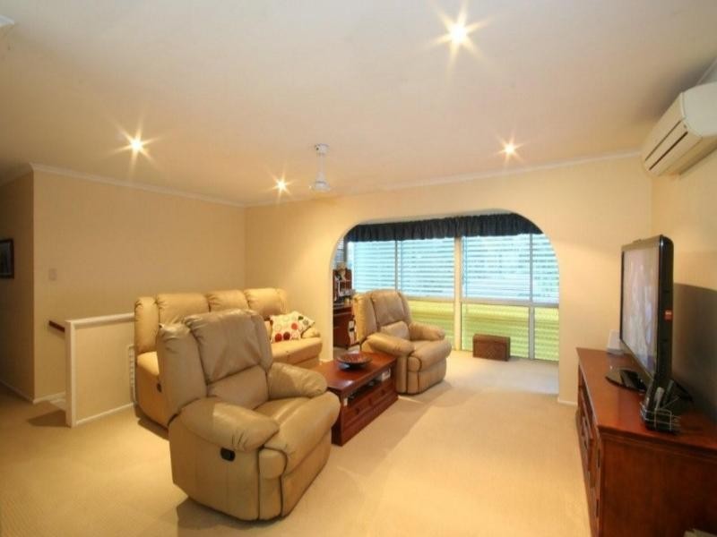 1 Camelot Street, Underwood QLD 4119