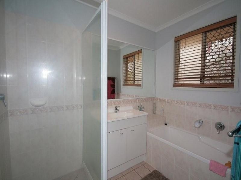 23 Sundar Crescent, Tanah Merah QLD 4128
