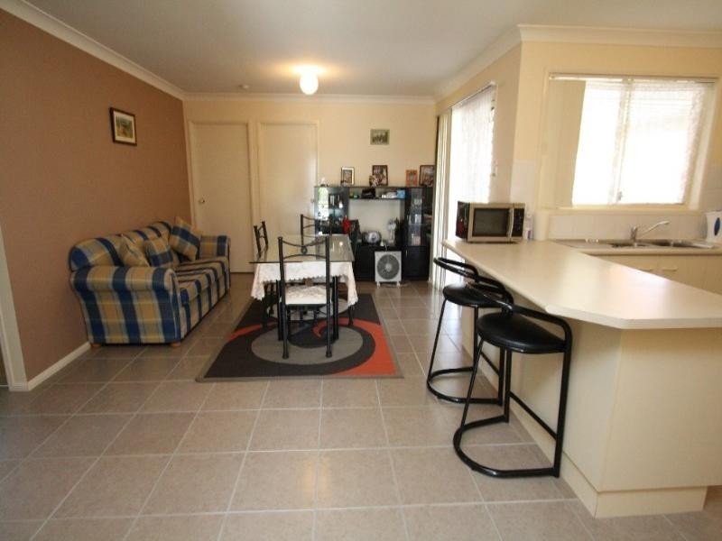 3 Butia Close, Regents Park QLD 4118