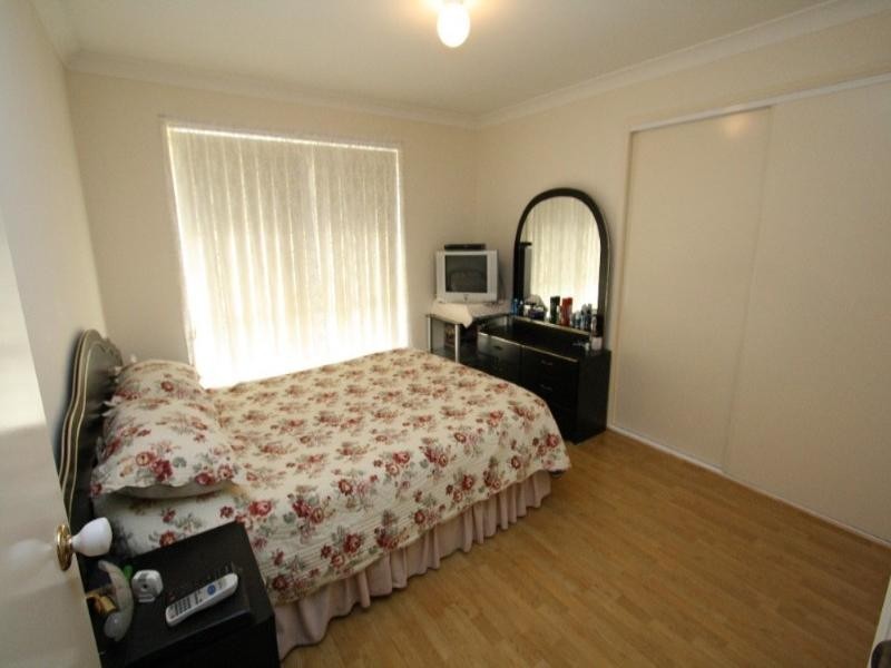 3 Butia Close, Regents Park QLD 4118