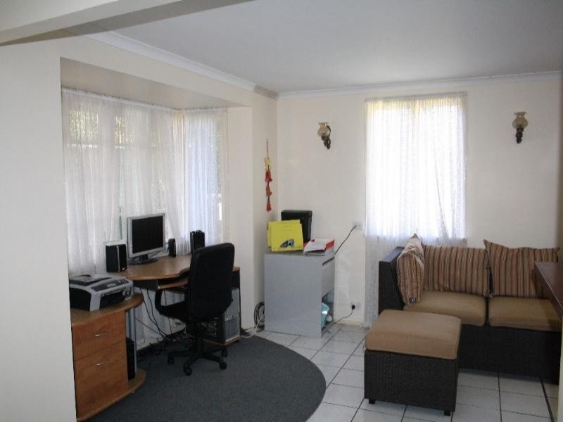 7 Satinwood Street, Crestmead QLD 4132