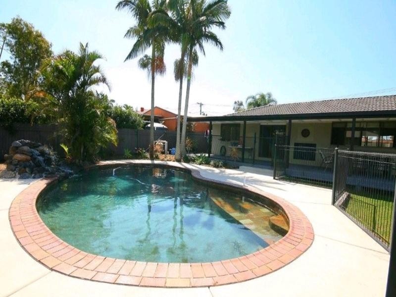 32 Higgins Avenue, Loganholme QLD 4129