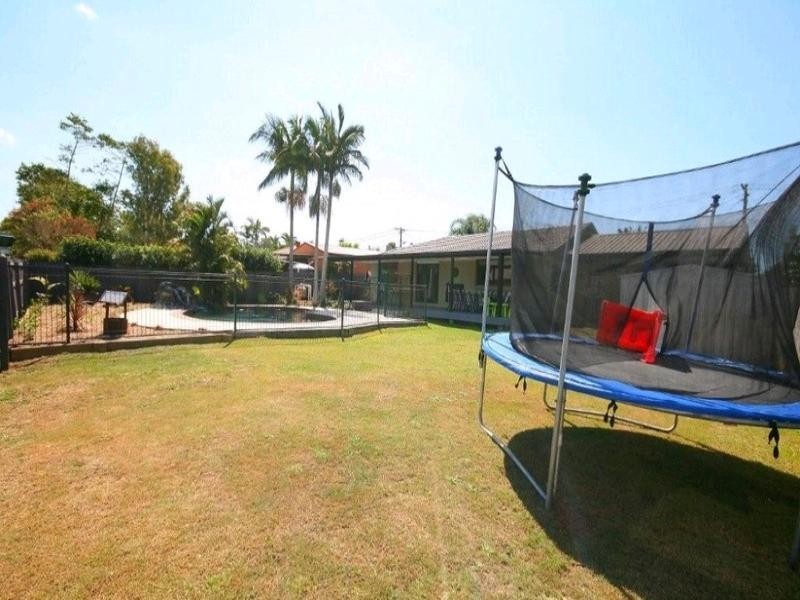 32 Higgins Avenue, Loganholme QLD 4129