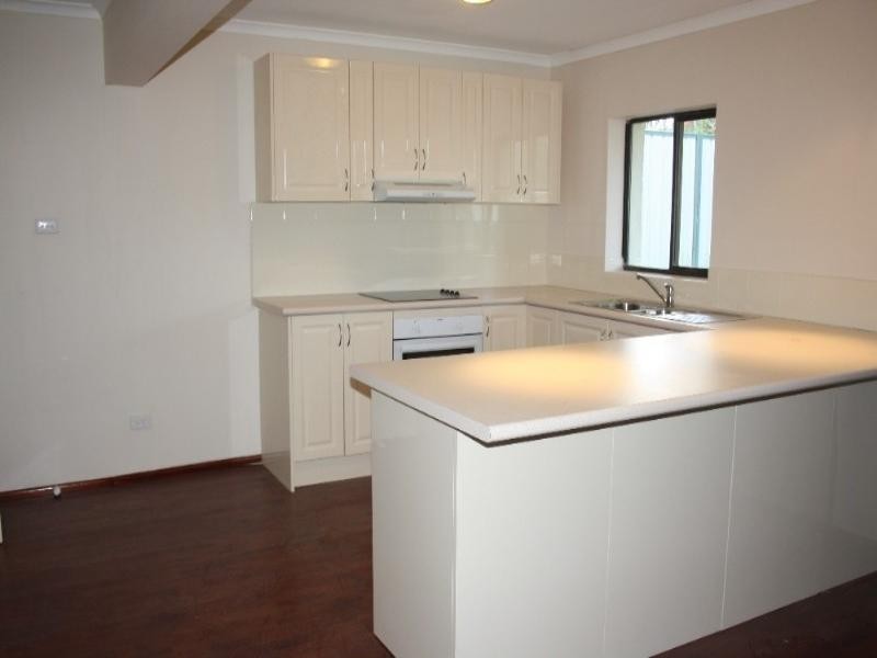 13 Tallaroon Street, Shailer Park QLD 4128