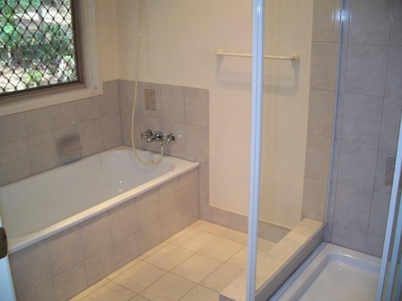 21 Kabang Court, Tanah Merah QLD 4128