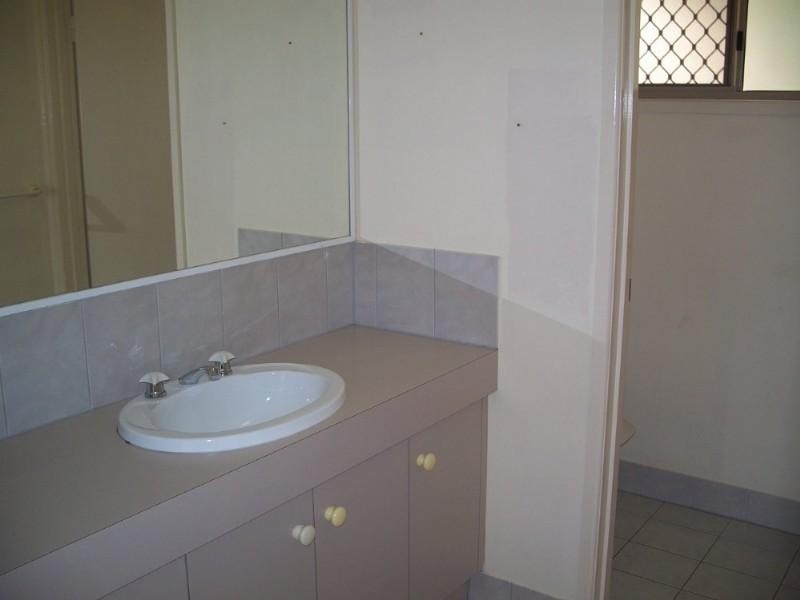 21 Kabang Court, Tanah Merah QLD 4128