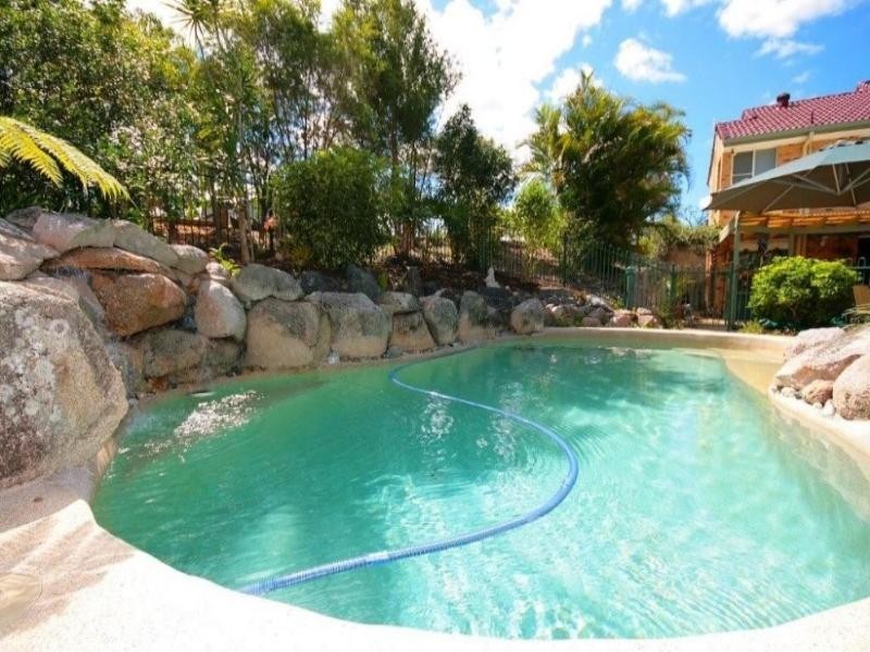 18 Paraburdoo Crescent, Shailer Park QLD 4128