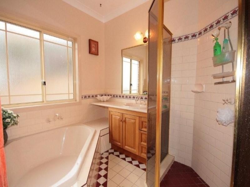 Shailer Park QLD 4128