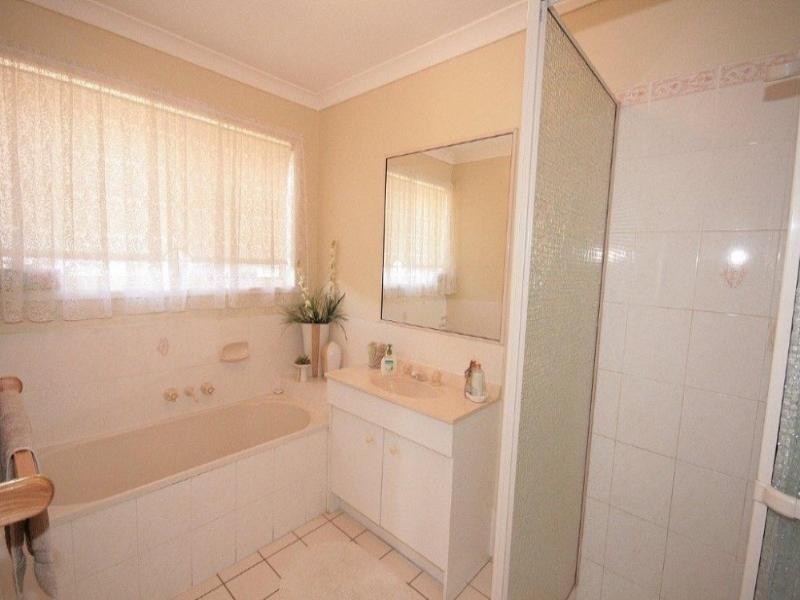 12 Wood Close, Loganholme QLD 4129