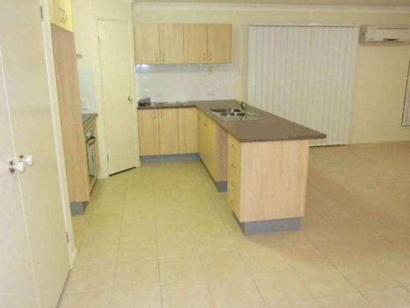 52 Moffatt Road, Waterford West QLD 4133