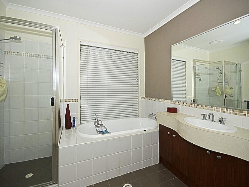 19 Dunamis Court, Cornubia QLD 4130
