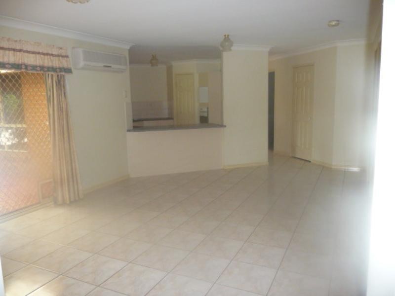 15 Webb Street, Slacks Creek QLD 4127